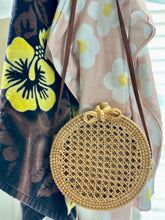 Load image into Gallery viewer, Vintage Round Purse