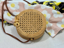 Load image into Gallery viewer, Vintage Round Purse