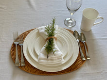 Load image into Gallery viewer, Ova-N placemats