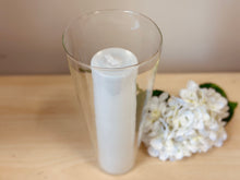 Load image into Gallery viewer, Single Beauty Vase