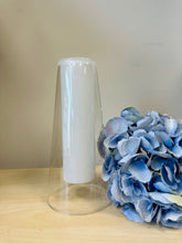 Load image into Gallery viewer, Single Beauty Vase