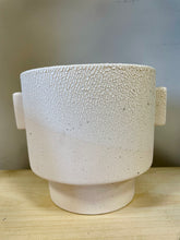 Load image into Gallery viewer, Leroy Planter