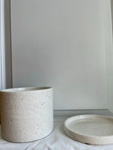 Load image into Gallery viewer, Easton Pot