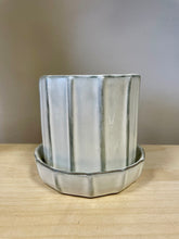 Load image into Gallery viewer, Grey One