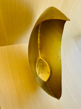 Load image into Gallery viewer, Crescent Moon