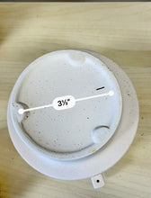 Load image into Gallery viewer, Leroy Planter