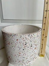 Load image into Gallery viewer, Speckled Planter
