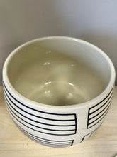 Load image into Gallery viewer, Lined Planter
