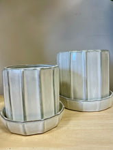 Load image into Gallery viewer, Grey One