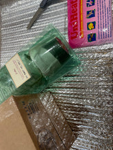 Load image into Gallery viewer, Winter packaging